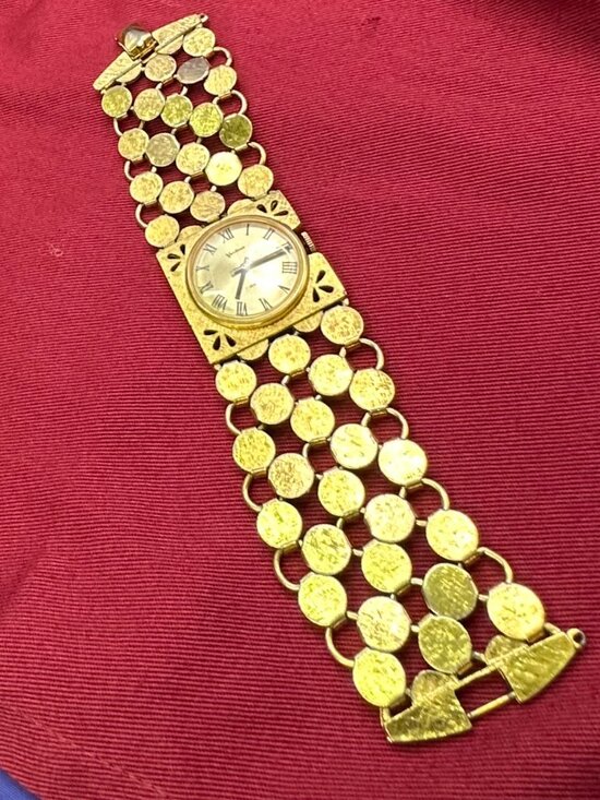 VTG Vendome Analog Watch 7-Jewel Wind-Up main image 7